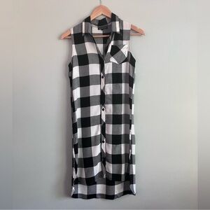 Plaid top great fall piece